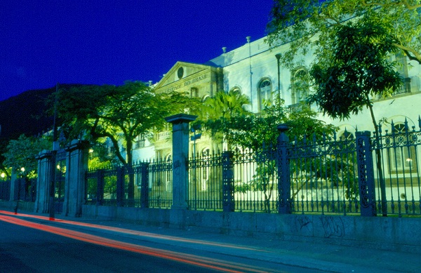 ufrj praia vermelha